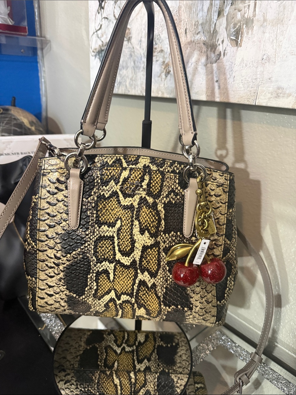 Stylish Snakeskin Tote Handbag in Gold and Black